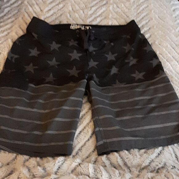Trinity Other - Trinity Board  Shorts  Stars Strips Gray & Black‎ W30 /21 L